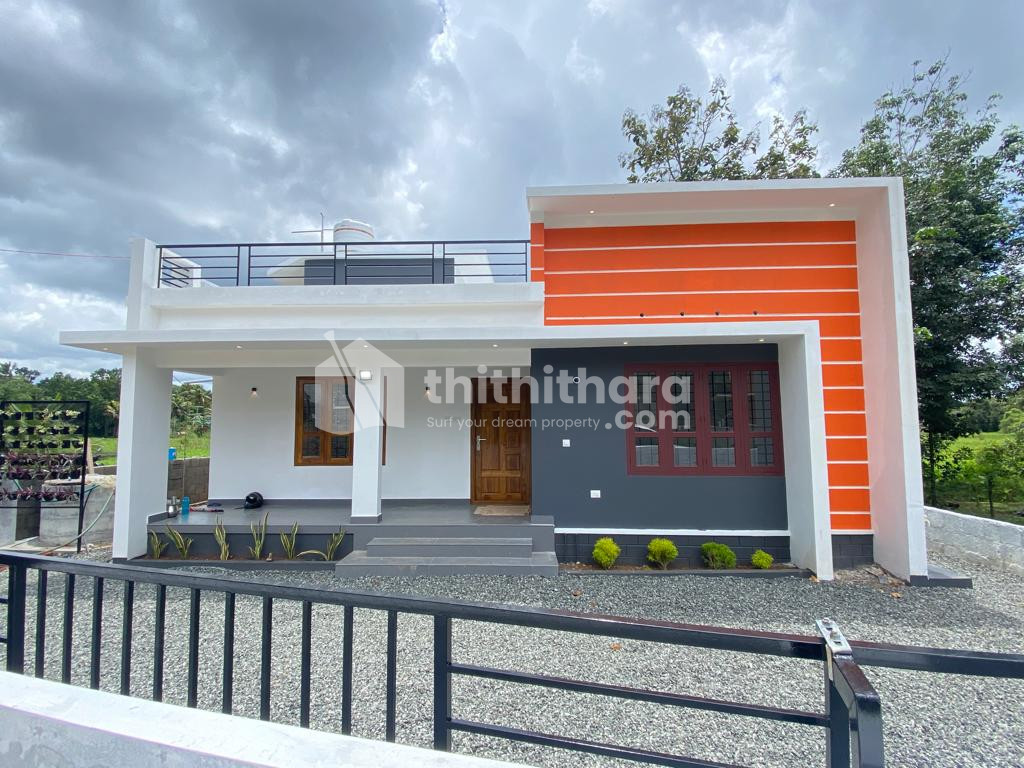 Newly constructed house near kumbanad
