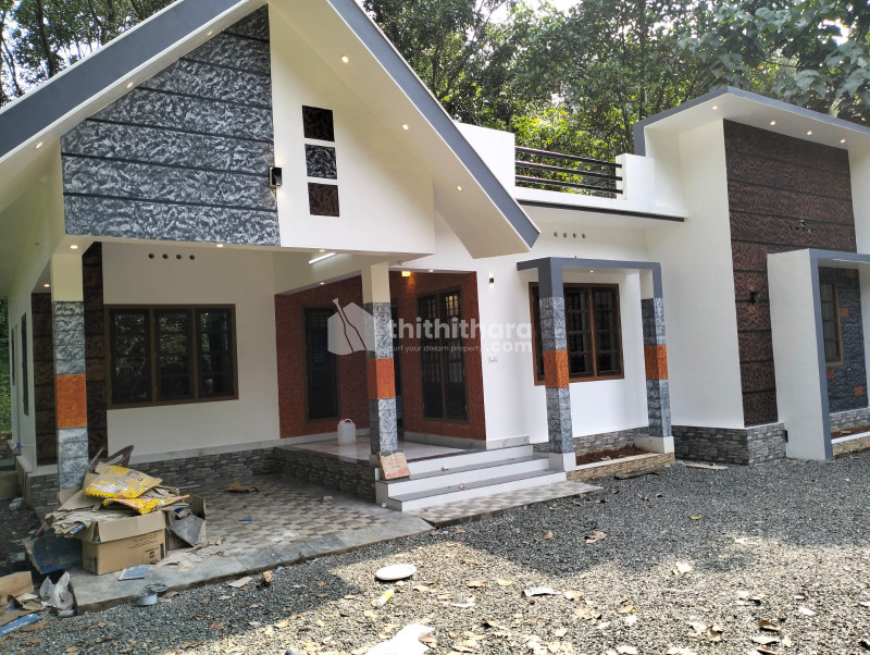 House for sale at Kumaramangalam, Idukki