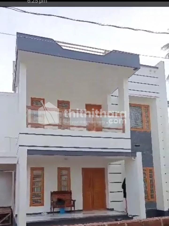 House for sale at Kakad Pullooppi Kannur