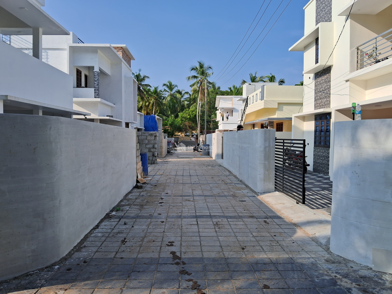 villa for sale near kazhakuttom trivandrum