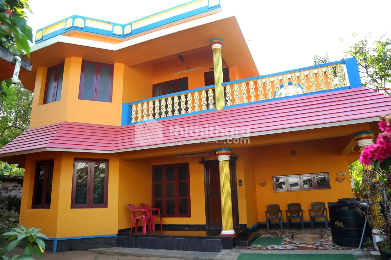 House for Sale in Aluva, Ernakulam